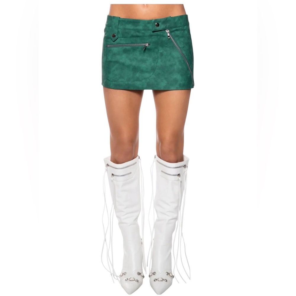 LUCKY ME MOTO FAUX LEATHER SKIRT Medium Festival